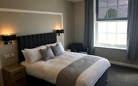 The Raven Hotel